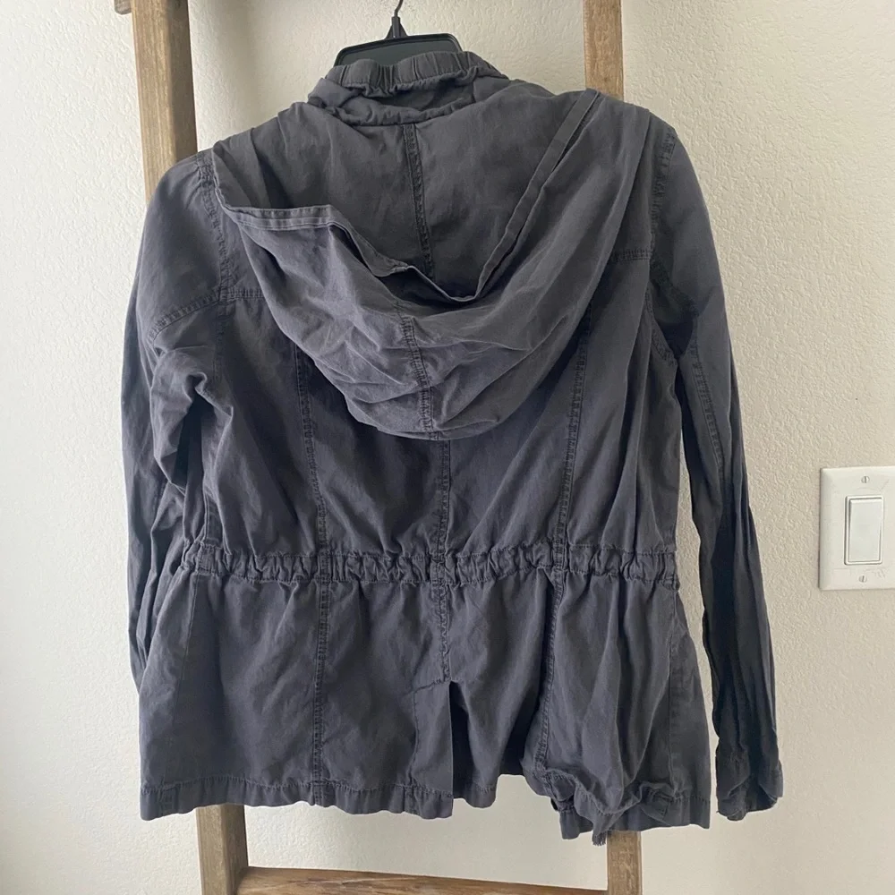 Zip up and front button jacket size M - Picture 3 of 5